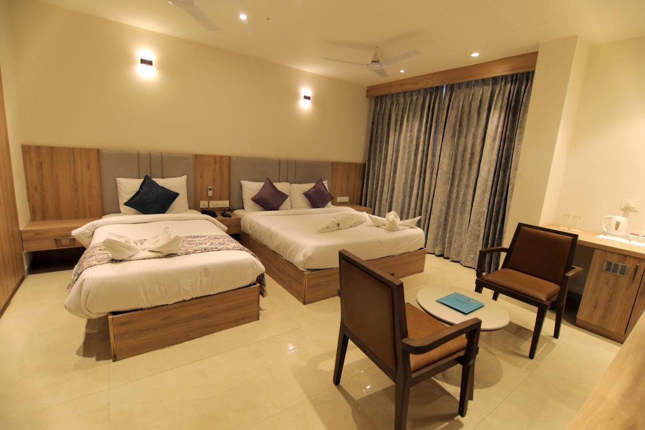 Hotel Mumbai House Express Udaipur Exterior photo