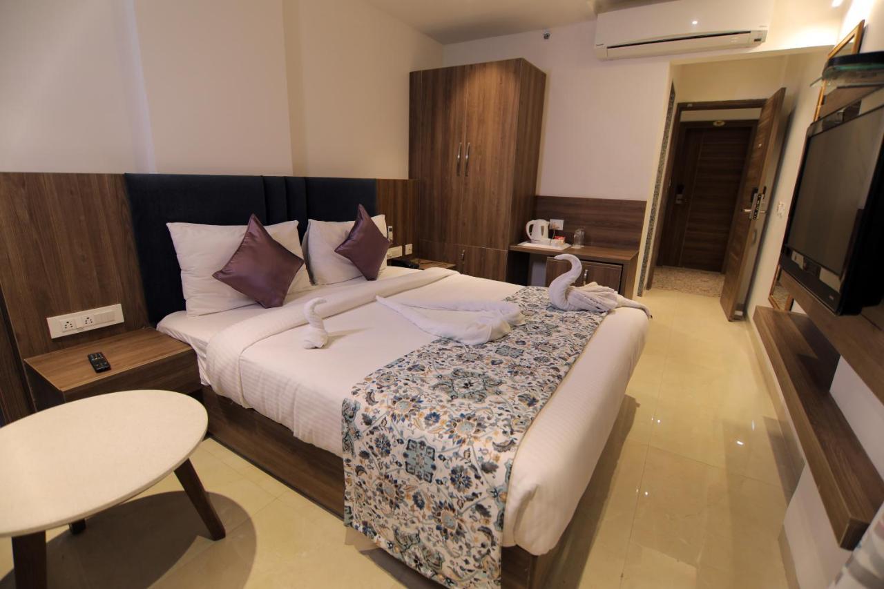 Hotel Mumbai House Express Udaipur Exterior photo