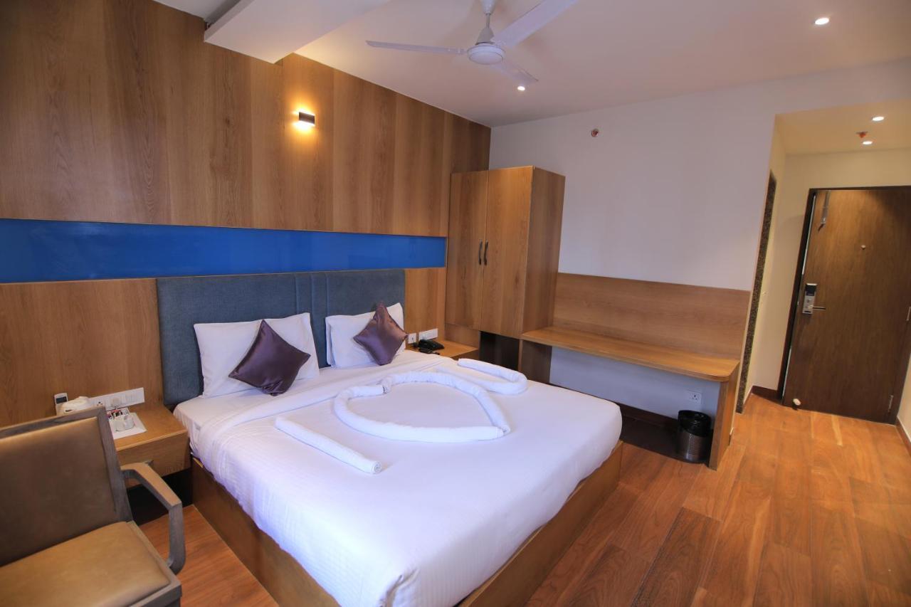 Hotel Mumbai House Express Udaipur Exterior photo