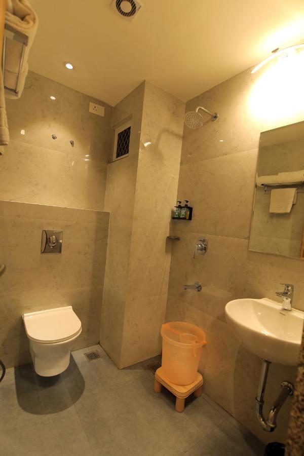 Hotel Mumbai House Express Udaipur Exterior photo